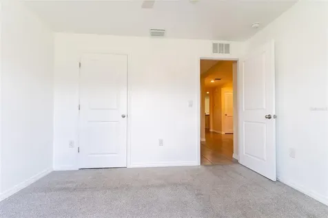 6747 SE 3rd Loop Ocala FL 34472
