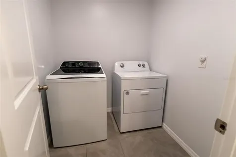 6747 SE 3rd Loop Ocala FL 34472