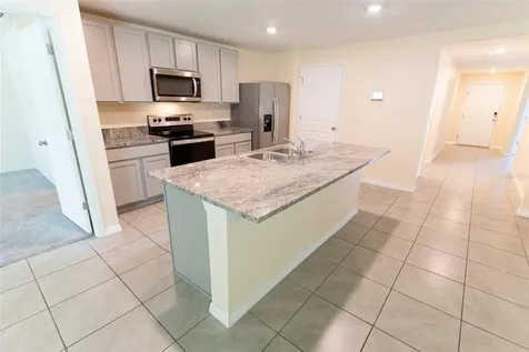 6747 SE 3rd Loop Ocala FL 34472