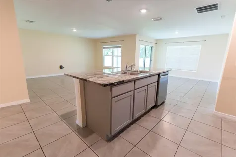 6747 SE 3rd Loop Ocala FL 34472