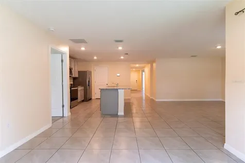 6747 SE 3rd Loop Ocala FL 34472