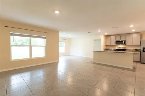 6747 SE 3rd Loop Ocala FL 34472