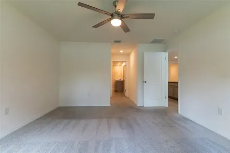 6747 SE 3rd Loop Ocala FL 34472