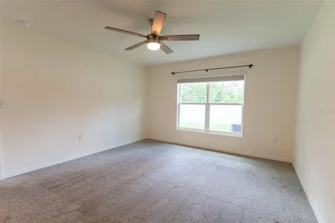 6747 SE 3rd Loop Ocala FL 34472