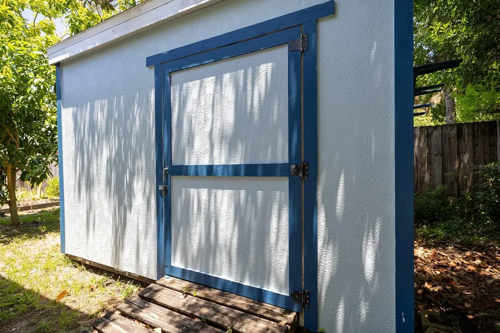 2553 Nordman Avenue New Smyrna Beach FL 32168