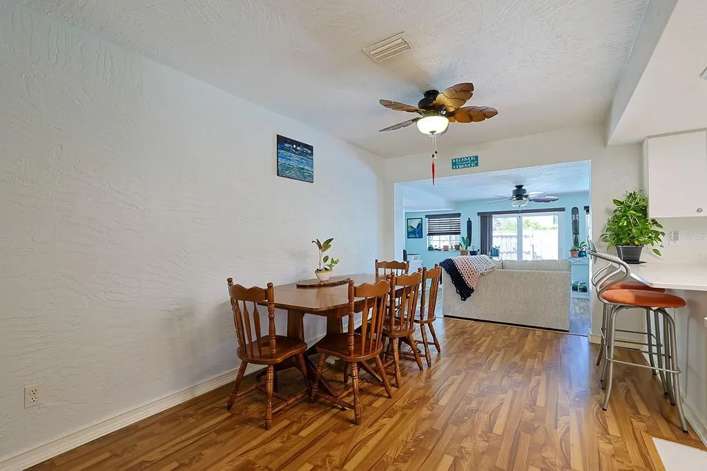 2553 Nordman Avenue New Smyrna Beach FL 32168