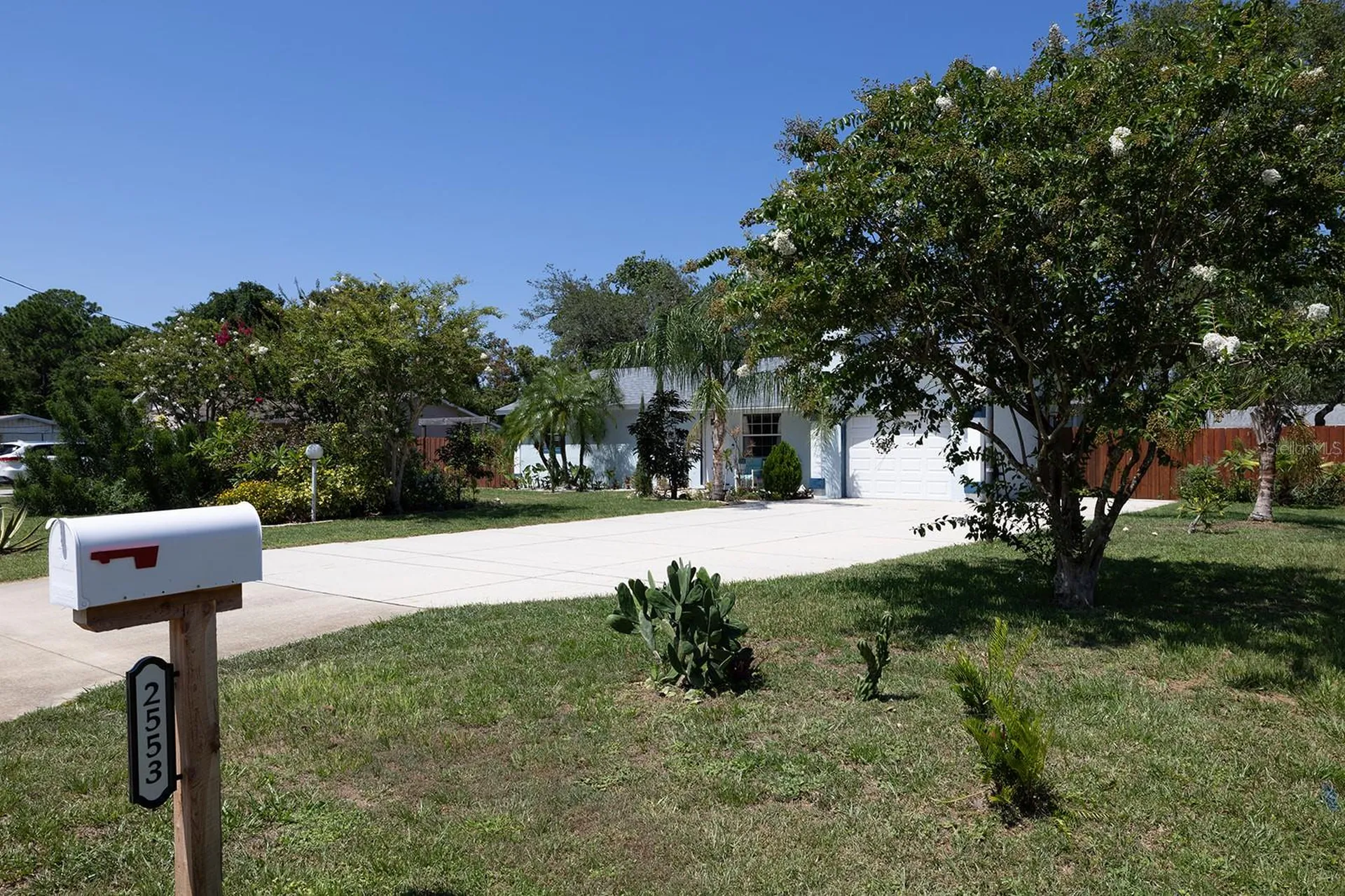 2553 Nordman Avenue New Smyrna Beach FL 32168