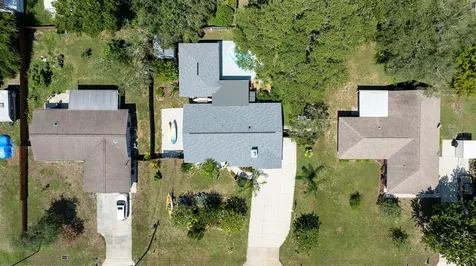 2553 Nordman Avenue New Smyrna Beach FL 32168