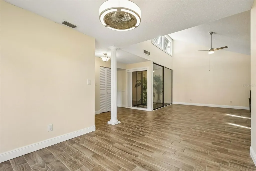 107 Seville Court N Plant City FL 33566