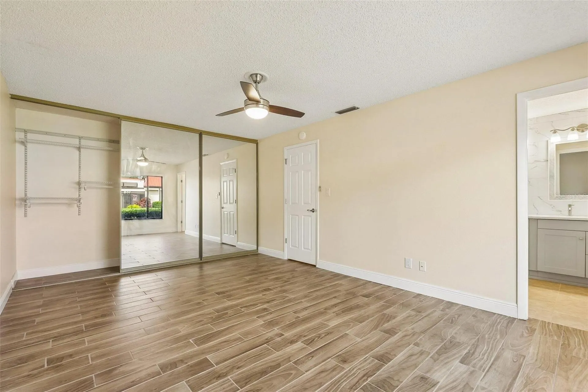 107 Seville Court N Plant City FL 33566