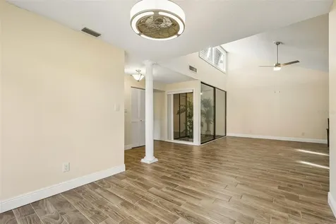 107 Seville Court N Plant City FL 33566