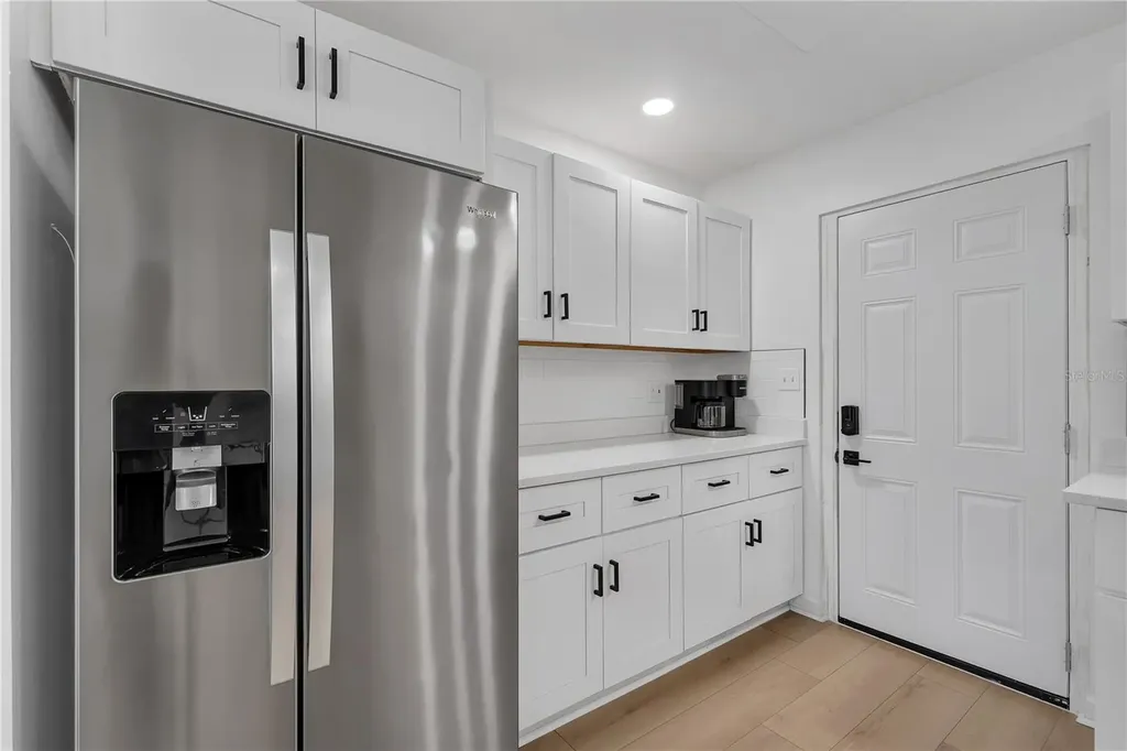 3295 57th Street N St Petersburg FL 33710