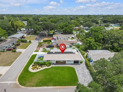 3295 57th Street N St Petersburg FL 33710