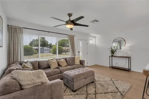 3295 57th Street N St Petersburg FL 33710