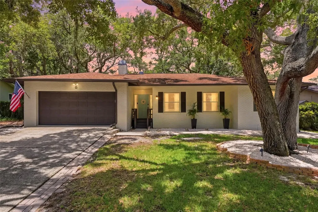 8 Clearview Drive Safety Harbor FL 34695