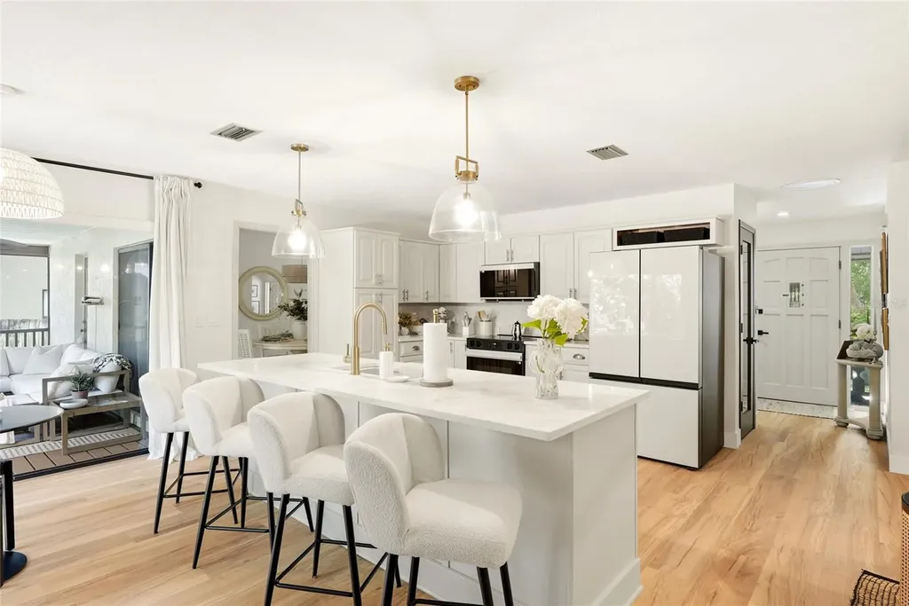 8 Clearview Drive Safety Harbor FL 34695