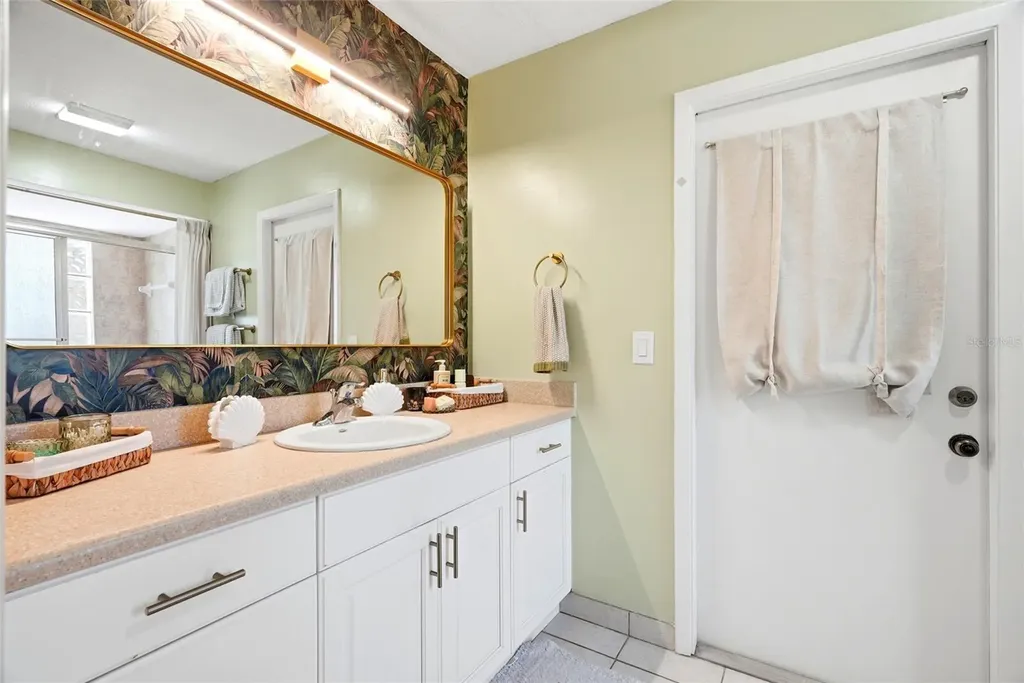8 Clearview Drive Safety Harbor FL 34695