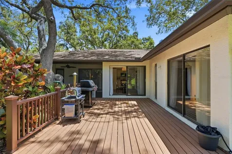 8 Clearview Drive Safety Harbor FL 34695