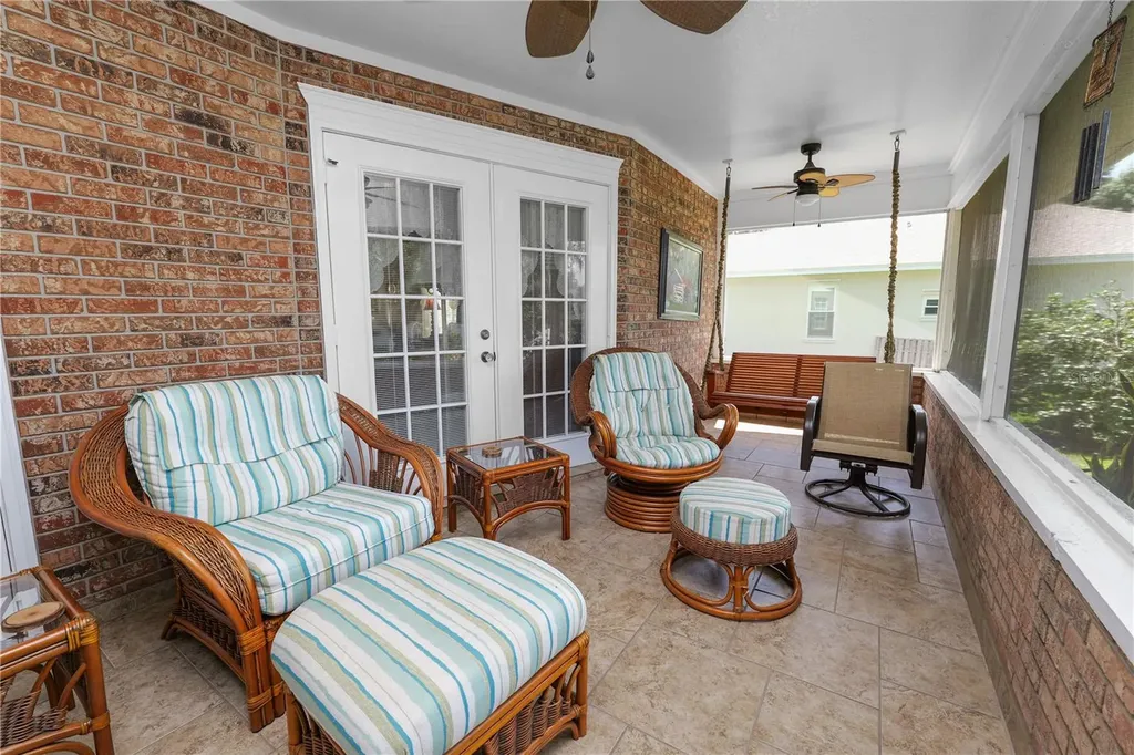 1626 Sherwood Lakes Boulevard Lakeland FL 33809