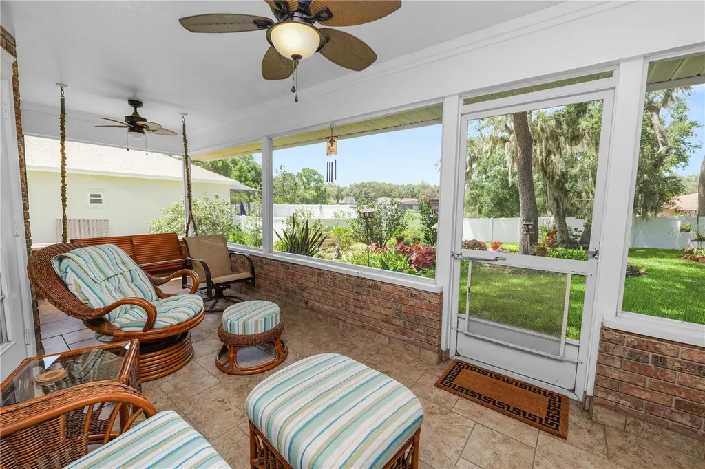 1626 Sherwood Lakes Boulevard Lakeland FL 33809
