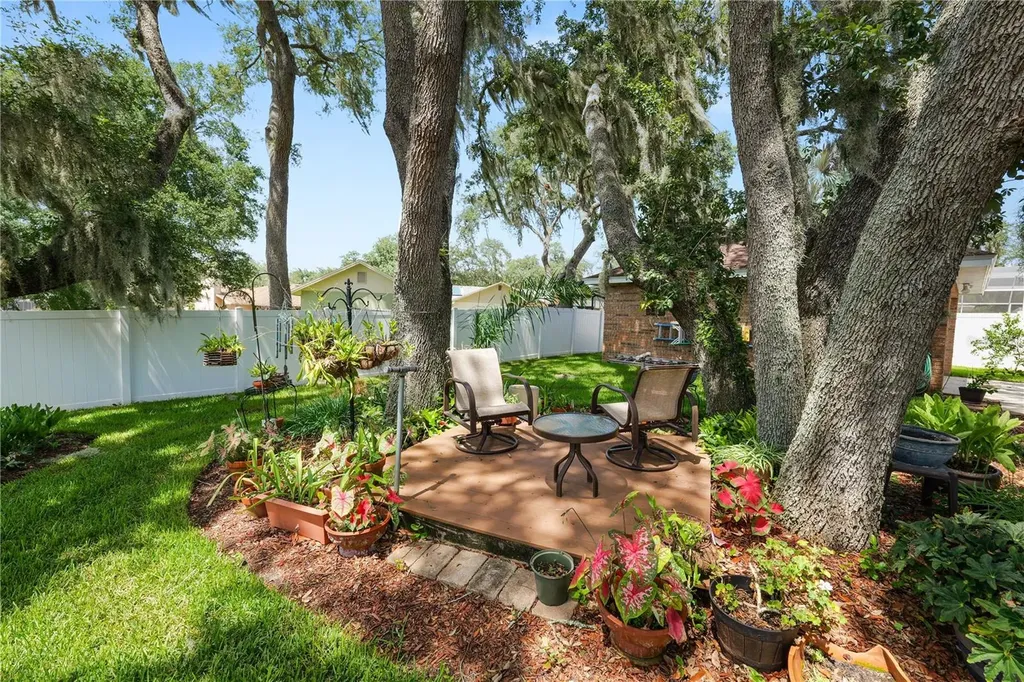 1626 Sherwood Lakes Boulevard Lakeland FL 33809