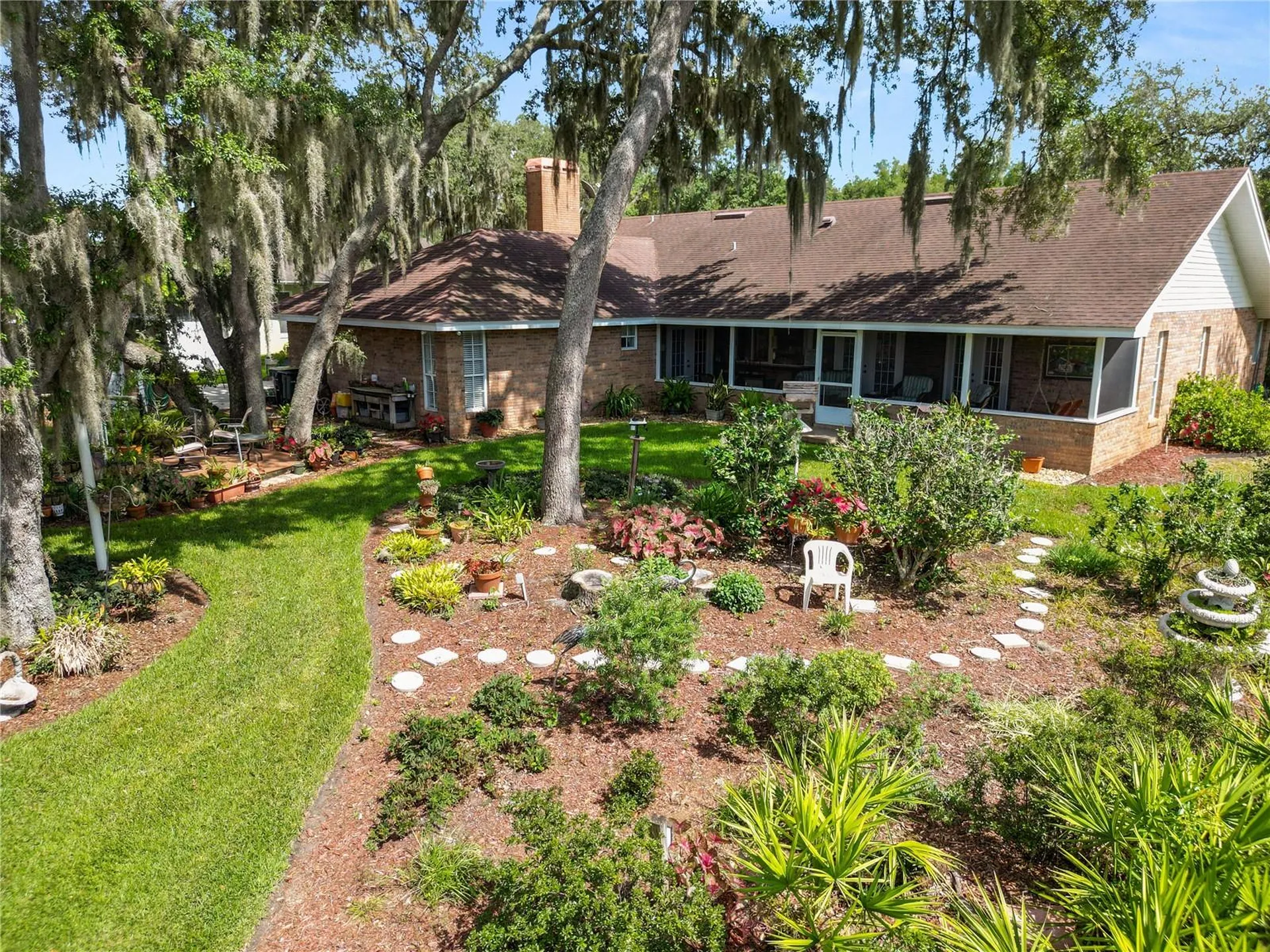 1626 Sherwood Lakes Boulevard Lakeland FL 33809