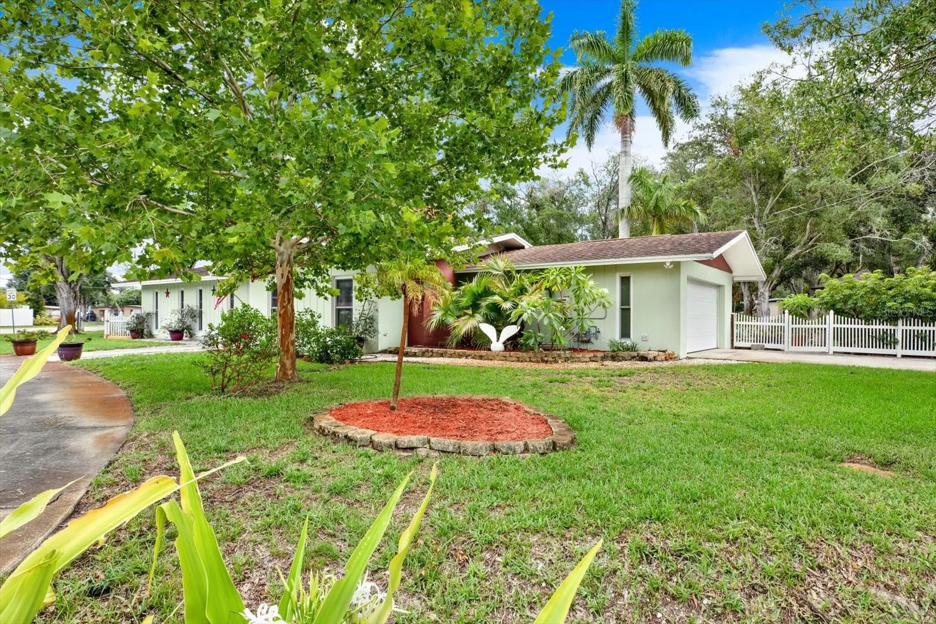 5790 150th Avenue N Clearwater FL 33760