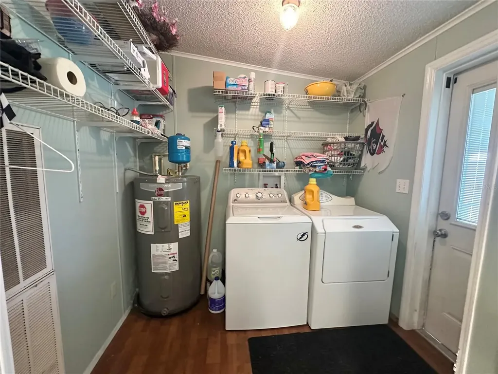 8528 Avon Lady Place Plant City FL 33567