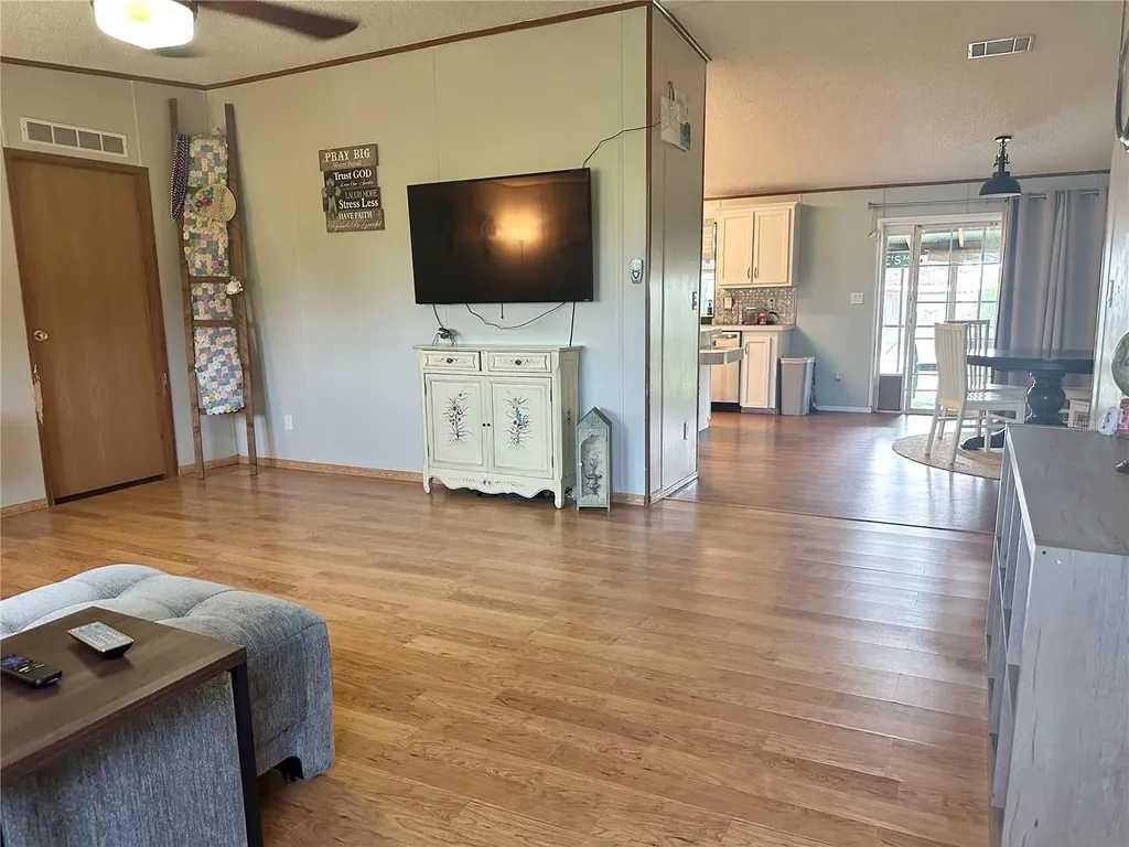 8528 Avon Lady Place Plant City FL 33567