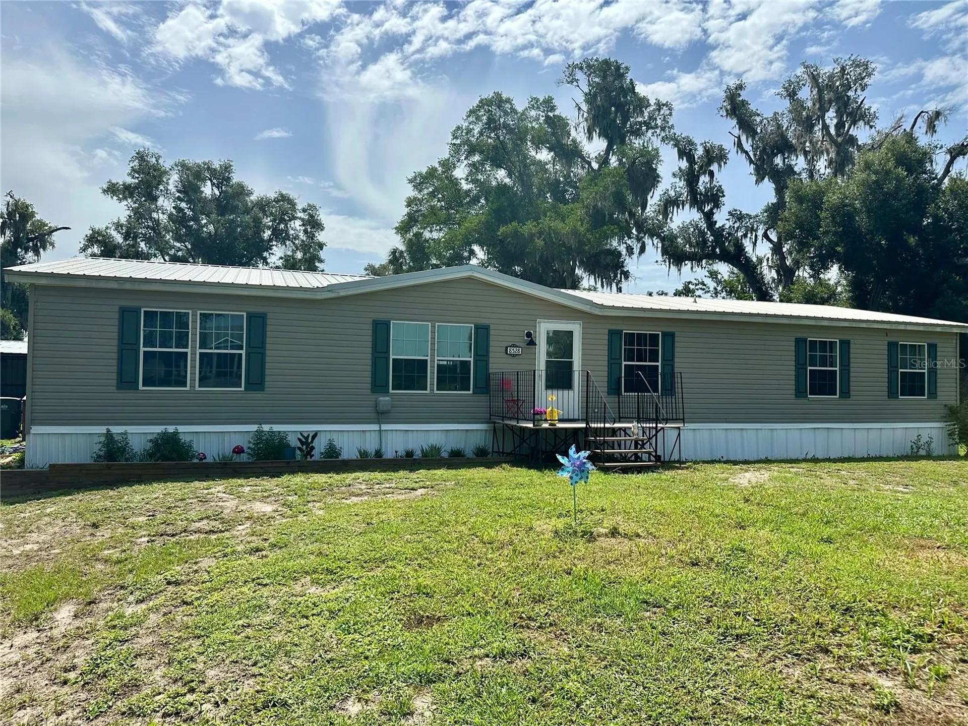 8528 Avon Lady Place Plant City FL 33567