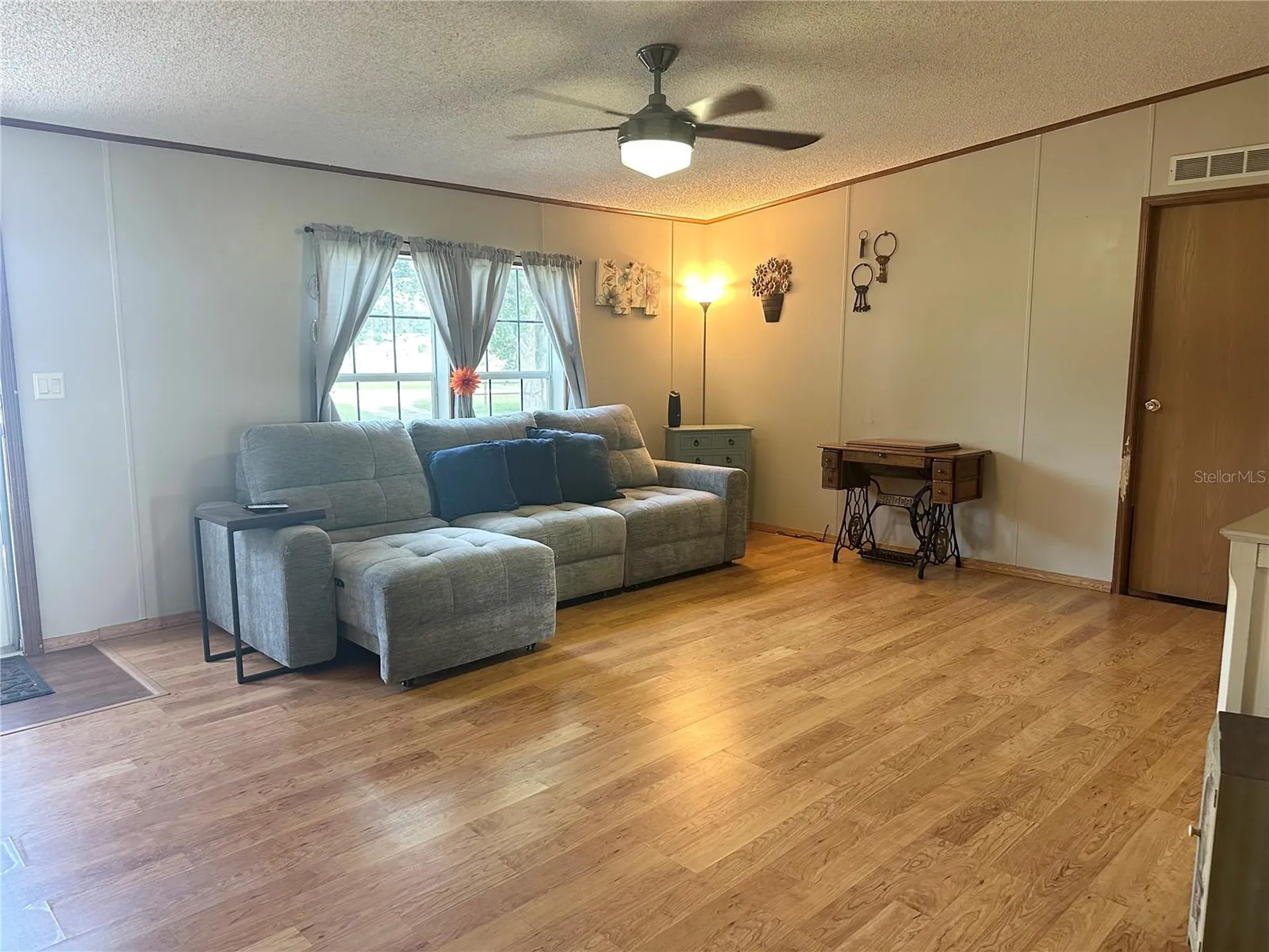 8528 Avon Lady Place Plant City FL 33567