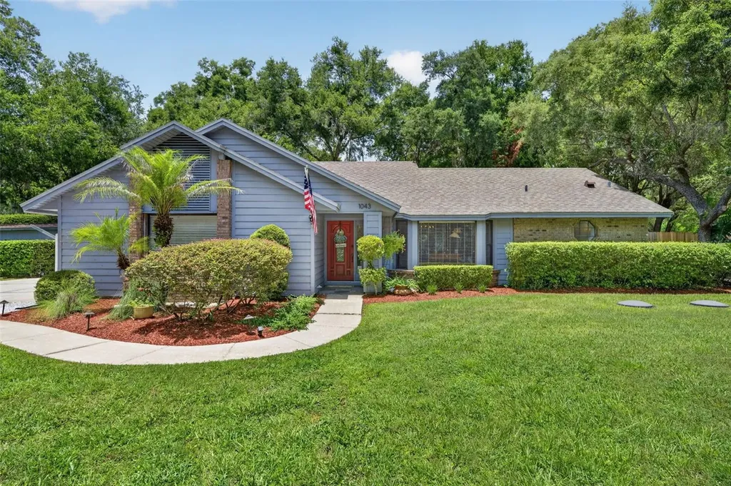 1043 Lakeside Drive Apopka FL 32712