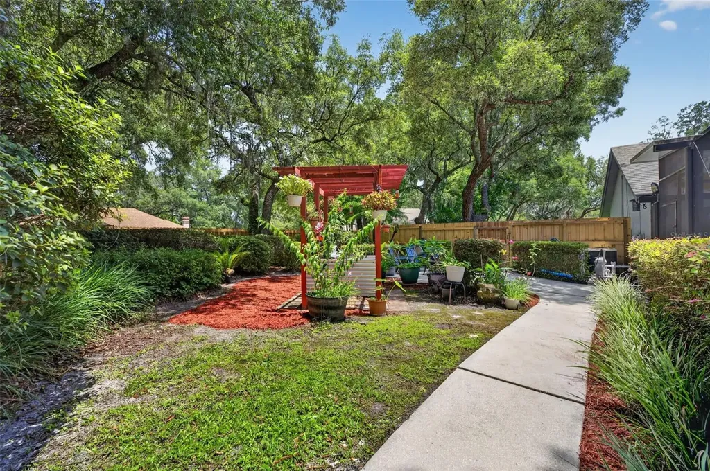 1043 Lakeside Drive Apopka FL 32712