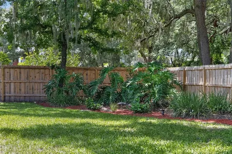 1043 Lakeside Drive Apopka FL 32712