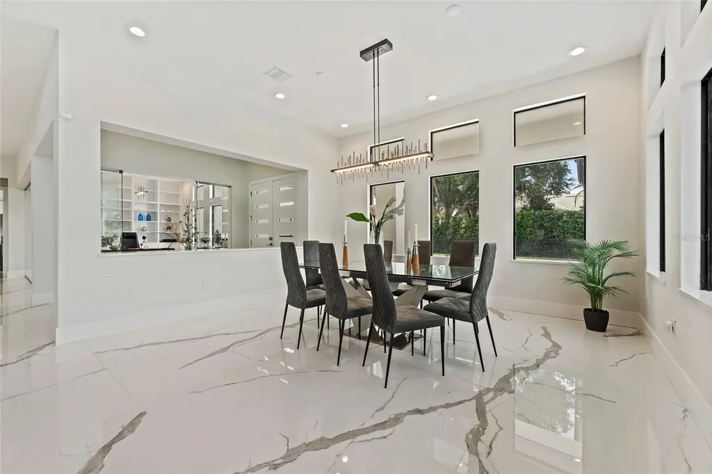 6159 Harbour Town Court Orlando FL 32819