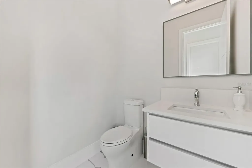 6159 Harbour Town Court Orlando FL 32819