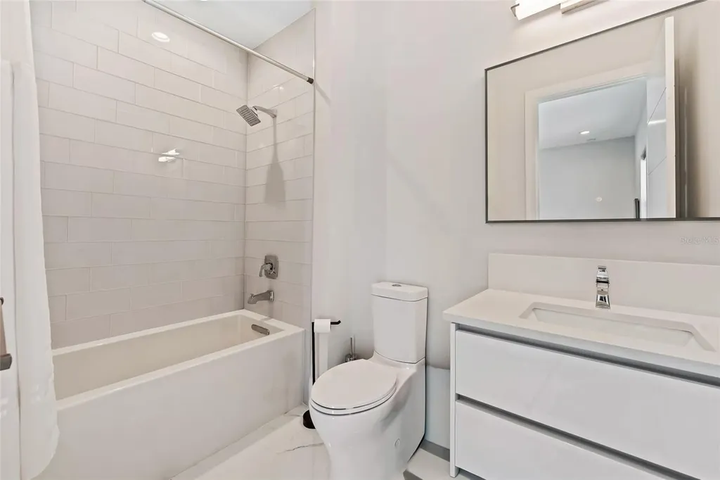 6159 Harbour Town Court Orlando FL 32819