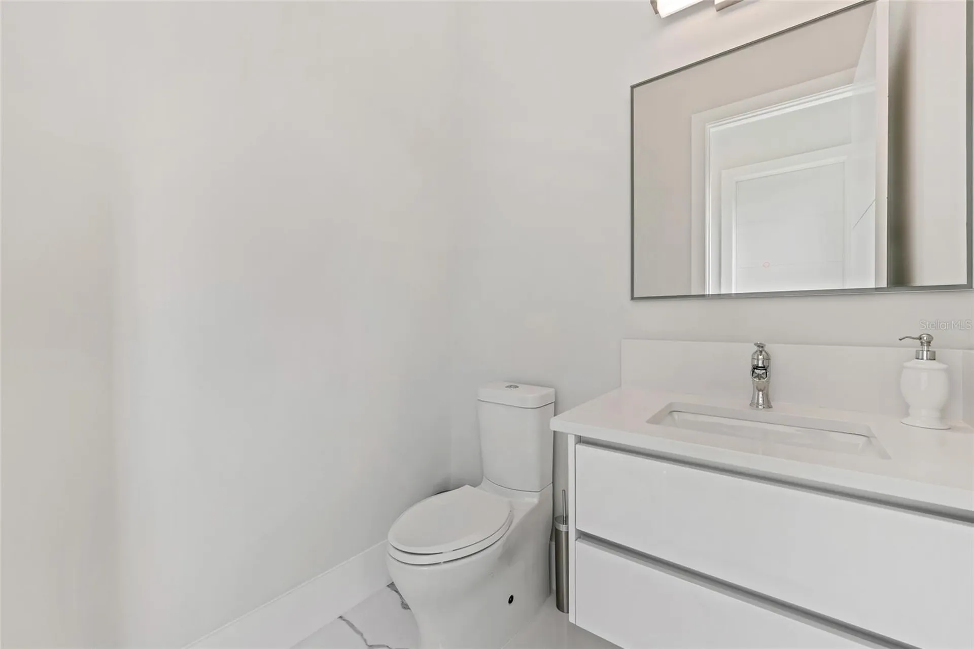 6159 Harbour Town Court Orlando FL 32819