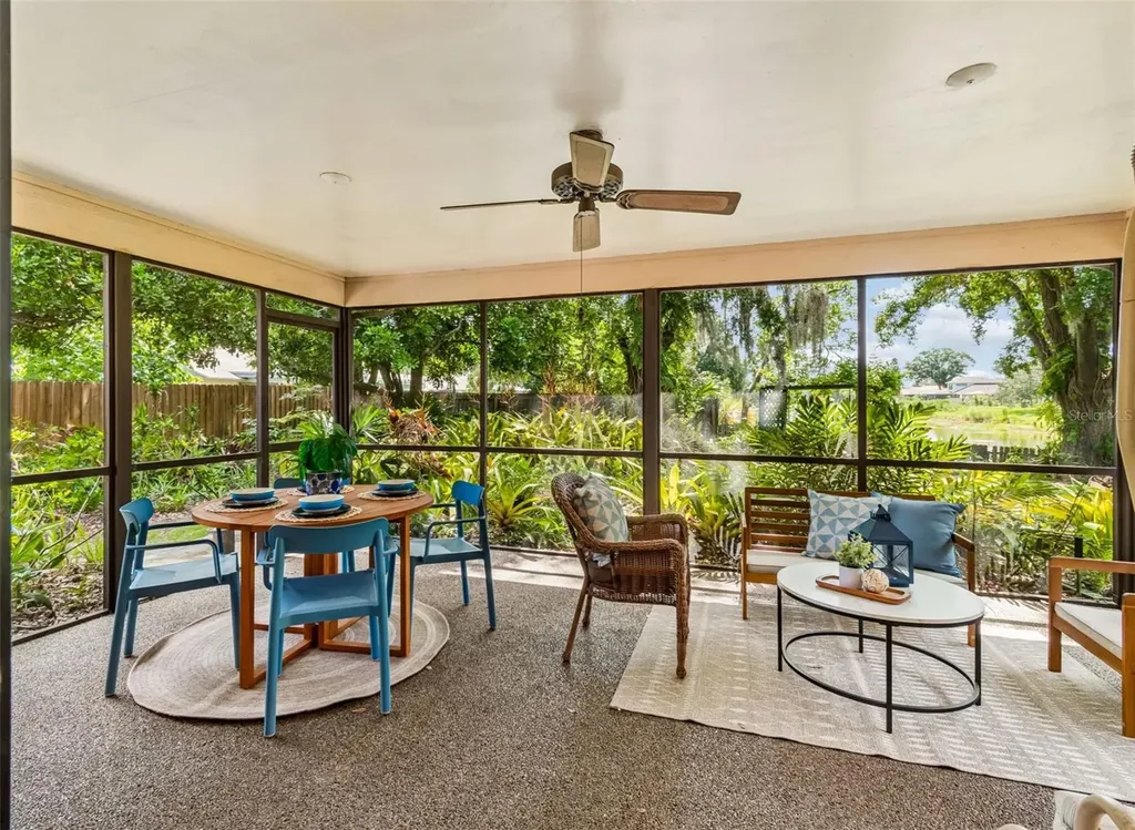 16509 Round Oak Drive Tampa FL 33618