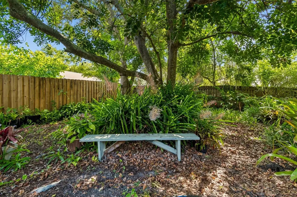 16509 Round Oak Drive Tampa FL 33618