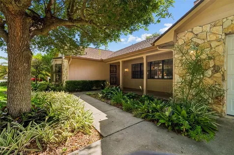 16509 Round Oak Drive Tampa FL 33618
