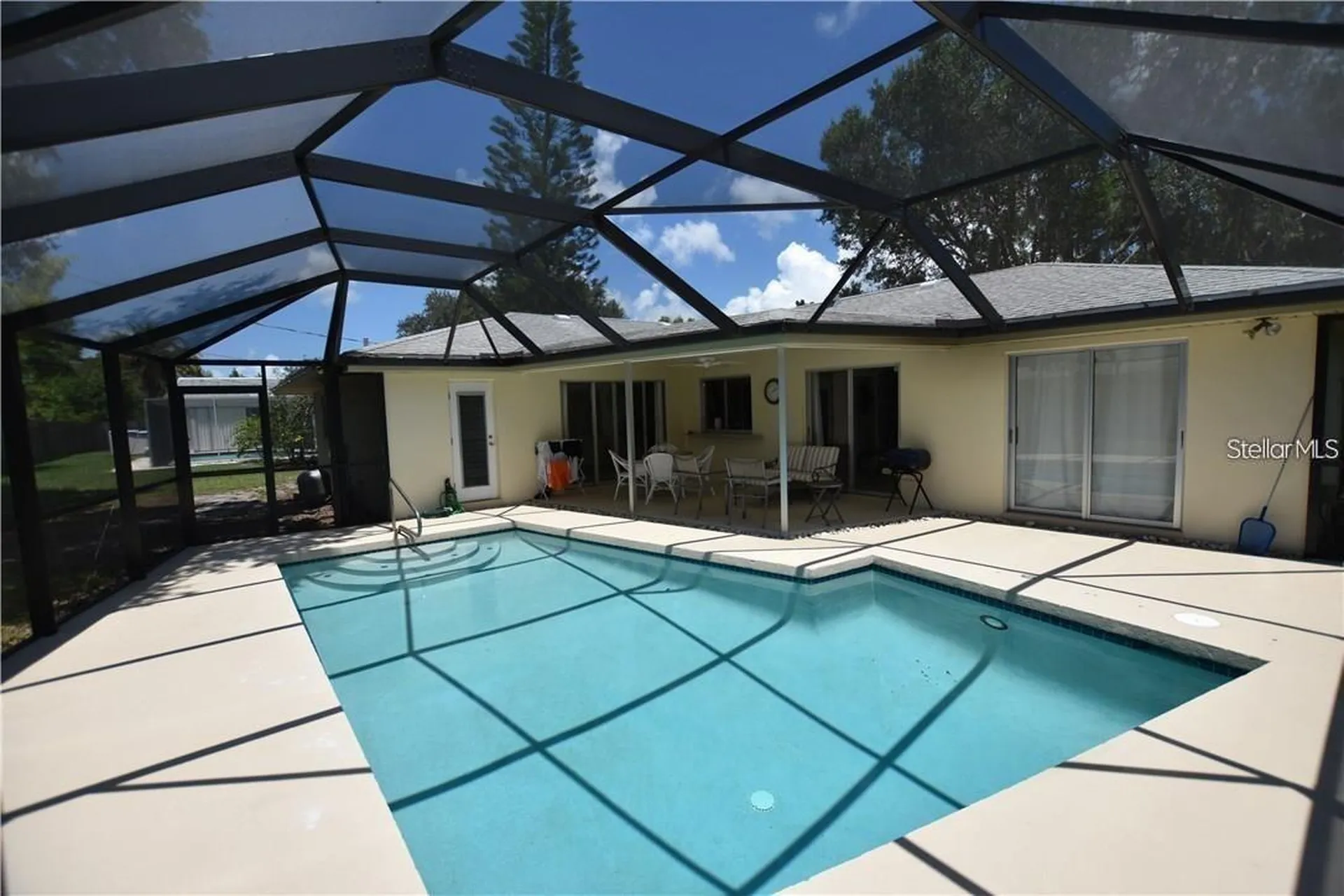 3926 Calliandra Drive Sarasota FL 34232