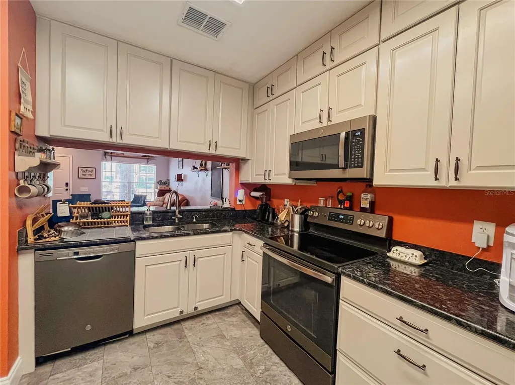 1116 Kennewick Court Wesley Chapel FL 33543