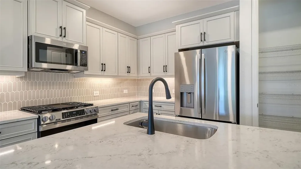 2357 Blue Mahoe Lane Sarasota FL 34240