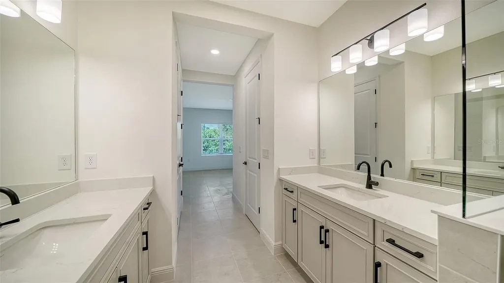 2357 Blue Mahoe Lane Sarasota FL 34240