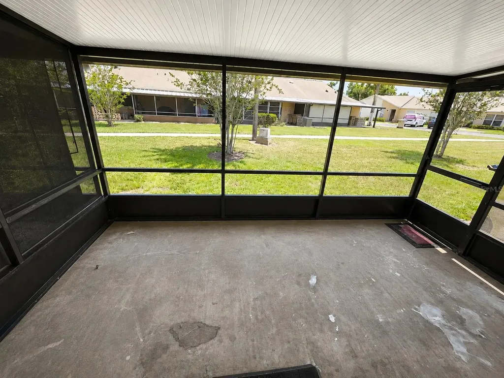 29 W Country Cove Way Kissimmee FL 34743