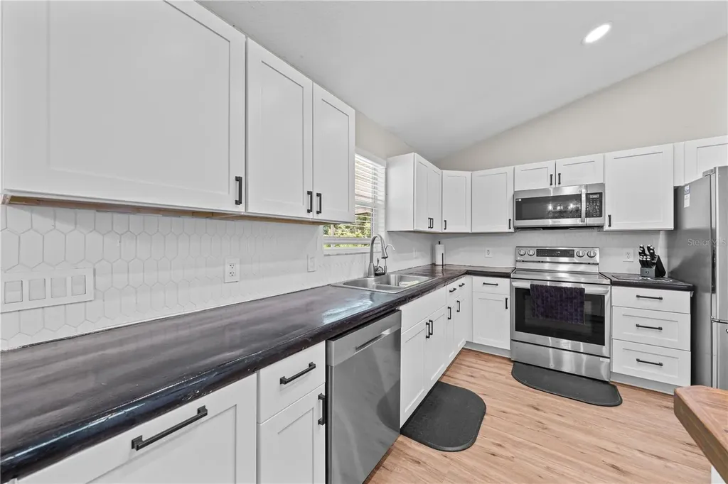 3839 Lakeview Acres Road St Cloud FL 34772