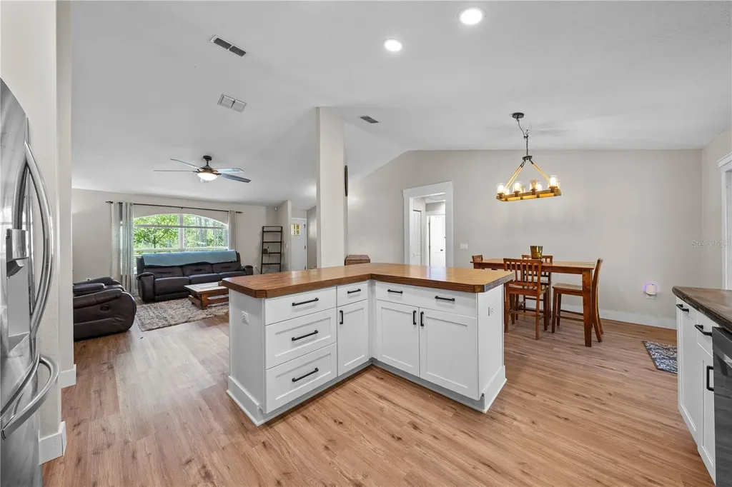 3839 Lakeview Acres Road St Cloud FL 34772