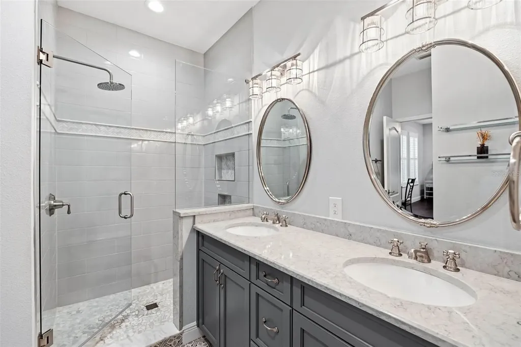 9613 W Park Village Drive Tampa FL 33626