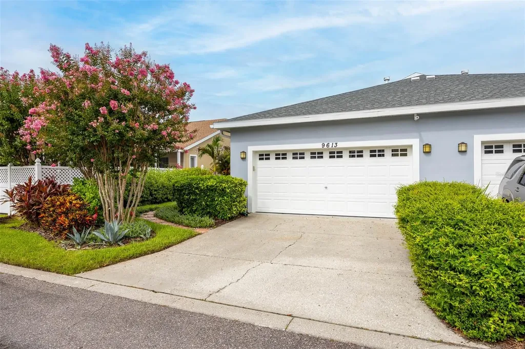 9613 W Park Village Drive Tampa FL 33626
